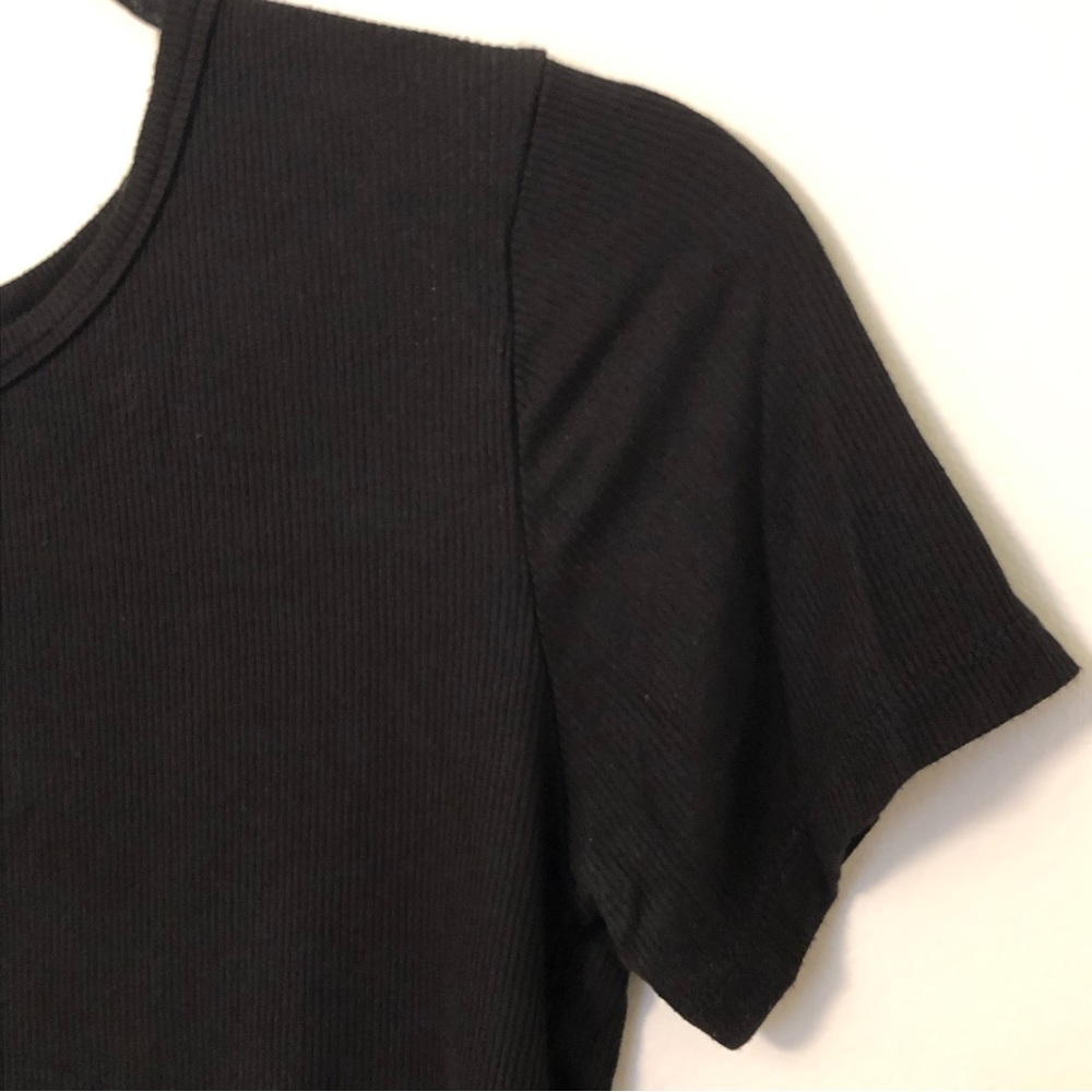 Black Ribbed Baby Tee - Picture 2 of 4